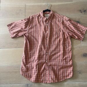 St John's Bay Men's Casual Short Sleeve Shirt Size Medium